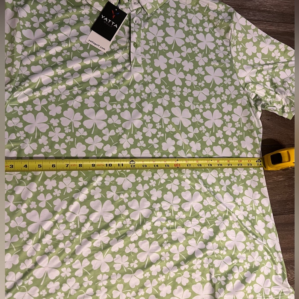 YATTA Golf Men’s Cloverfield All Over St. Patricks Day Green Polo Shirt Size 2XL - Picture 4 of 6